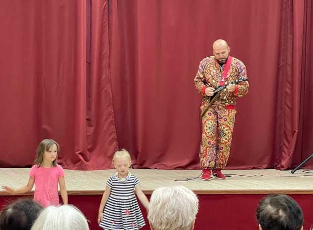 Артисты «Пензаконцерта» вновь выступили для жителей ЛНР и ДНР